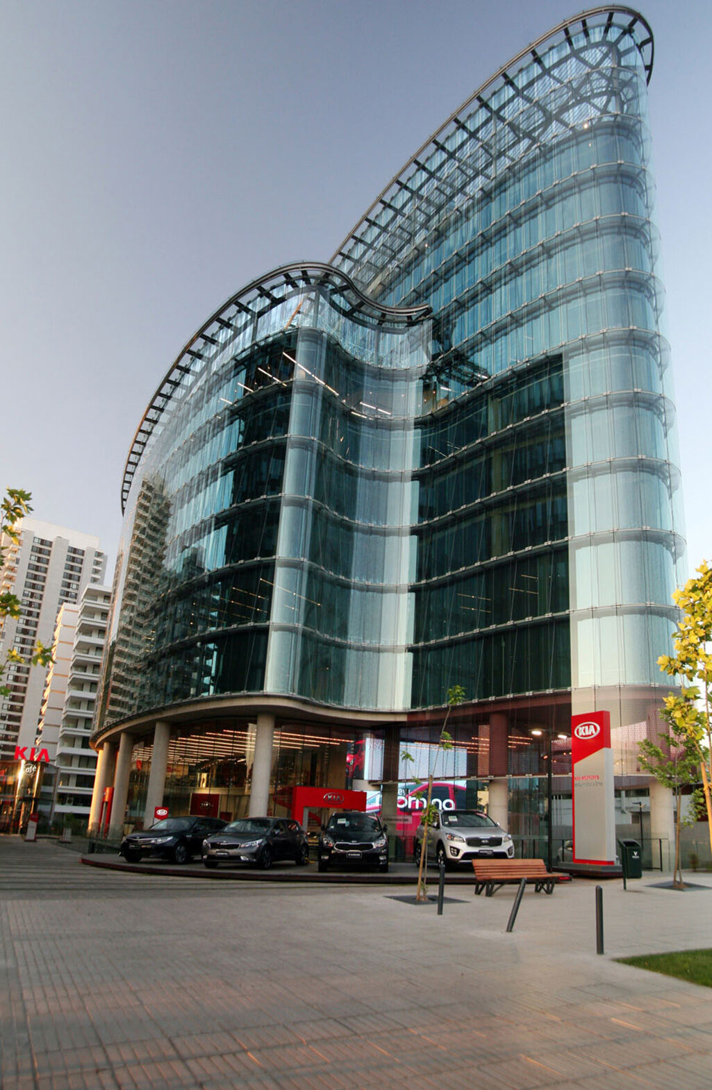 Indumotora Building Las Condes