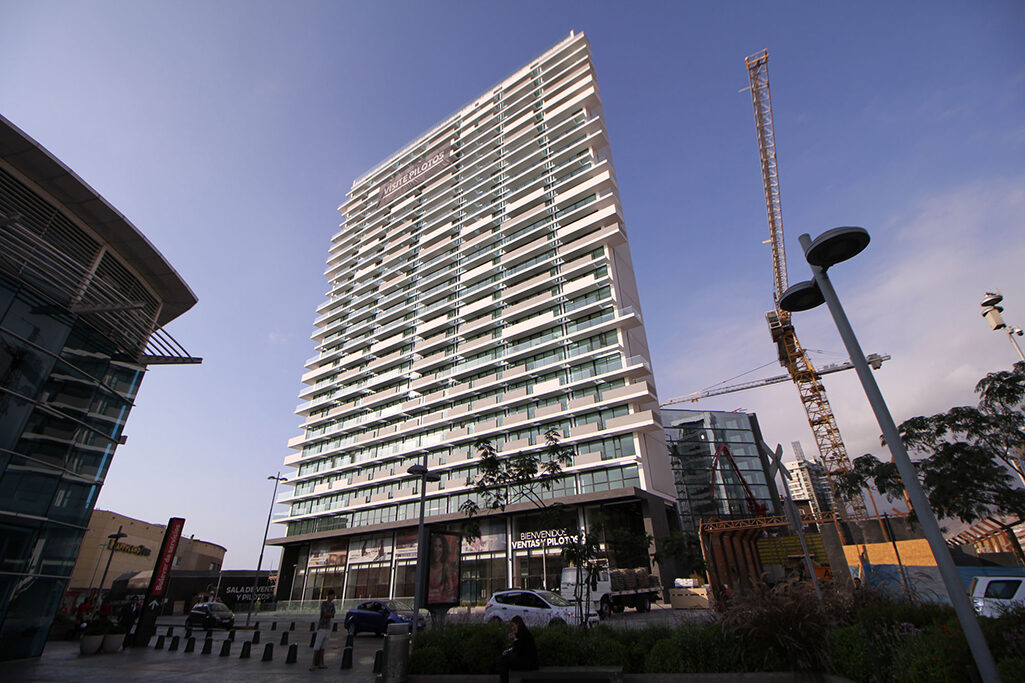 Puerto Nuevo Building, Stage I and II